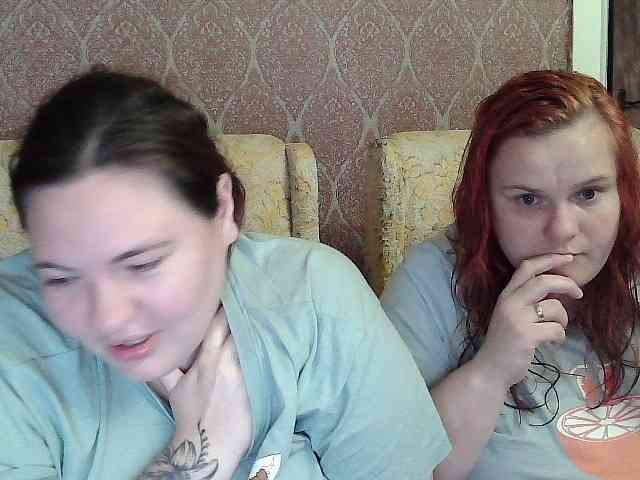HollyXEva webcam