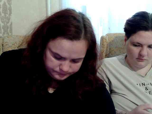 HollyXEva webcam