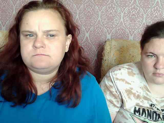 HollyXEva webcam