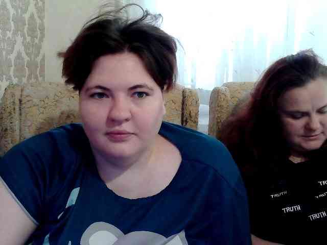 HollyXEva webcam