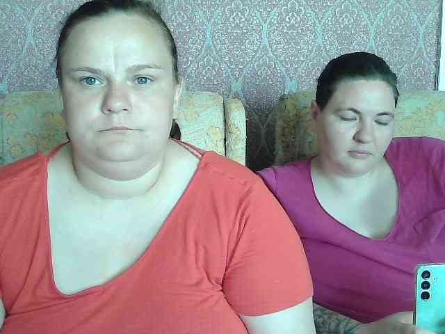 HollyXEva webcam