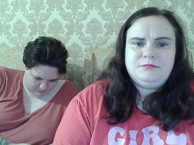 HollyXEva webcam