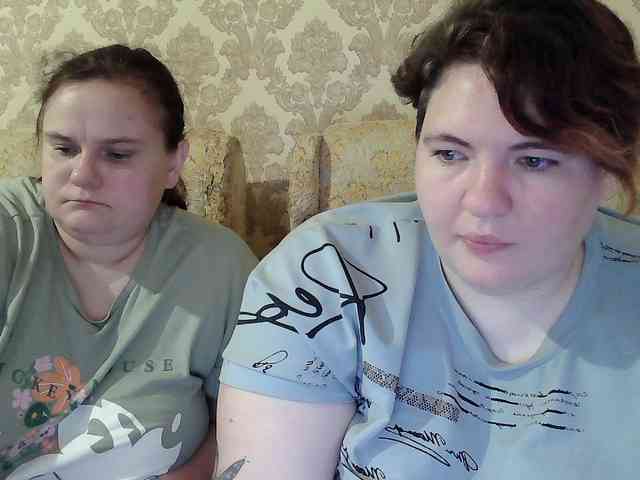 HollyXEva webcam
