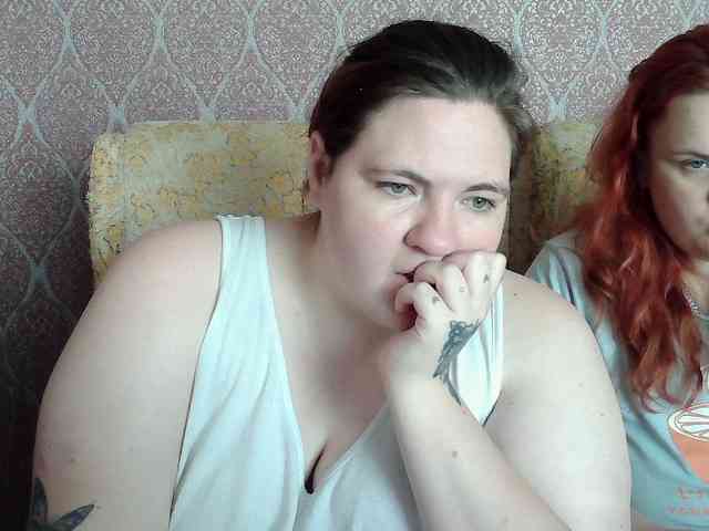 Модель: HollyXEva