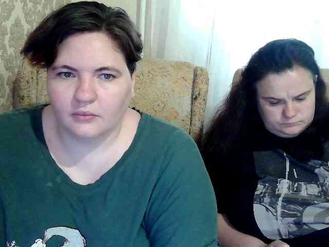 HollyXEva webcam