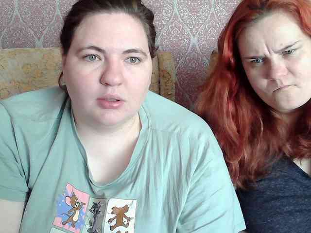 HollyXEva webcam