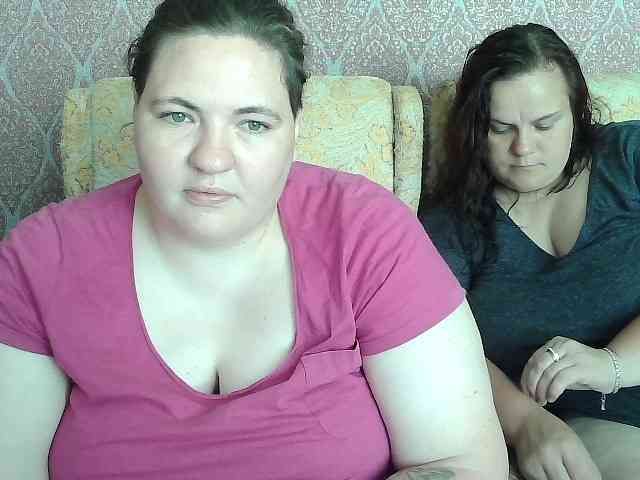 HollyXEva webcam