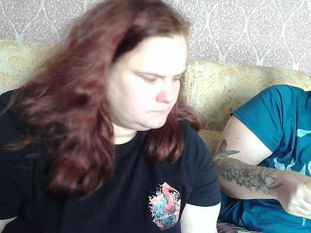 HollyXEva webcam