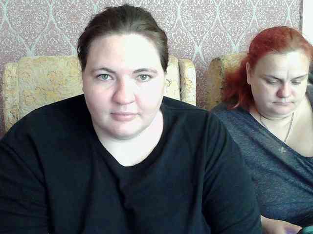 HollyXEva webcam