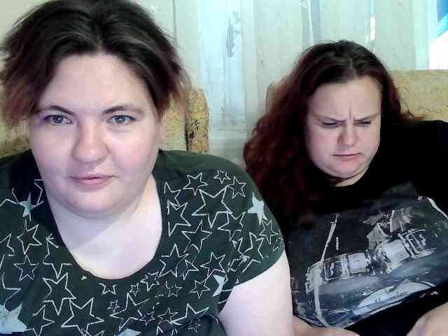 HollyXEva webcam