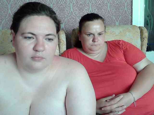HollyXEva webcam