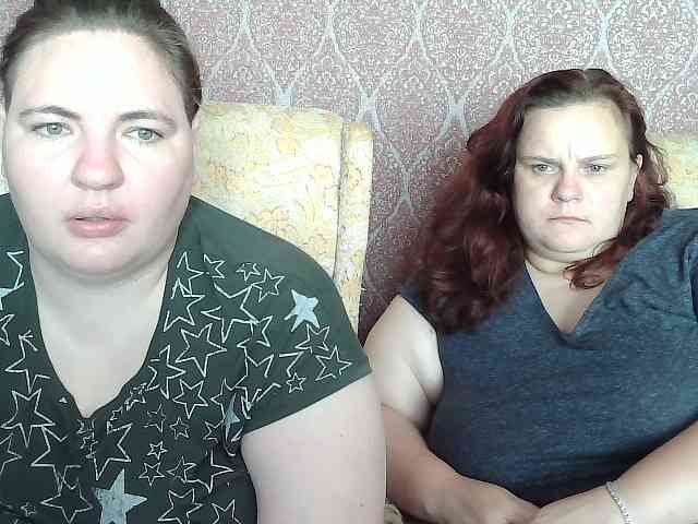HollyXEva webcam