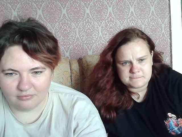 HollyXEva webcam