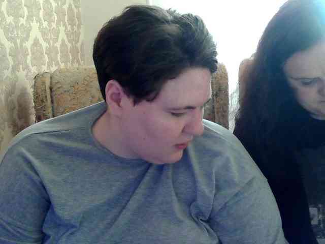 HollyXEva webcam