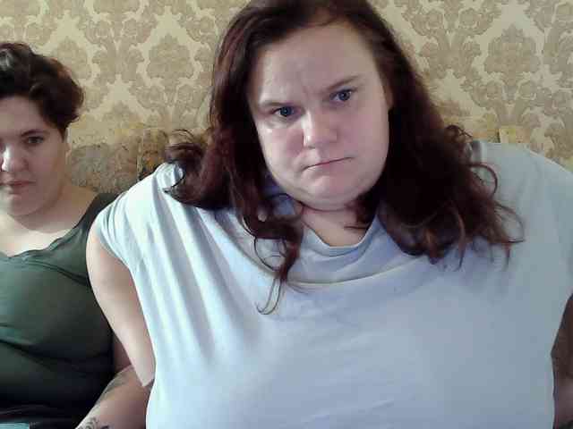 HollyXEva webcam