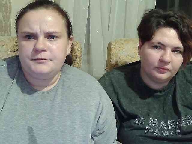 HollyXEva webcam