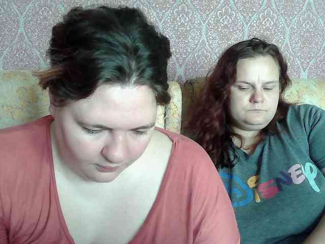 HollyXEva webcam