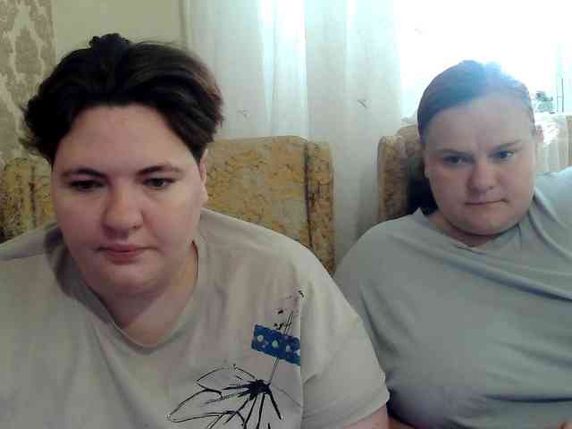 HollyXEva webcam