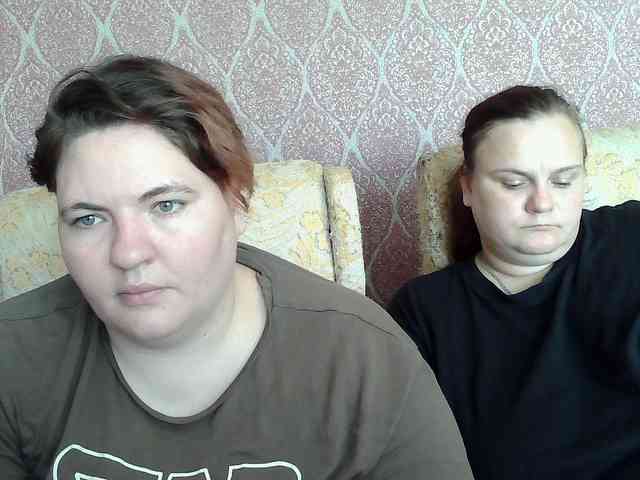 HollyXEva webcam