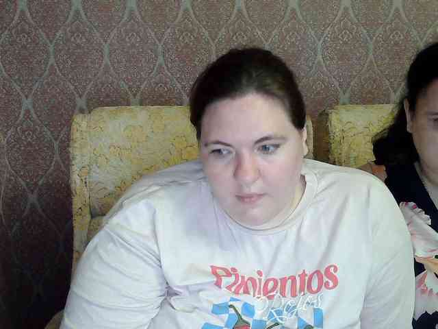 HollyXEva webcam