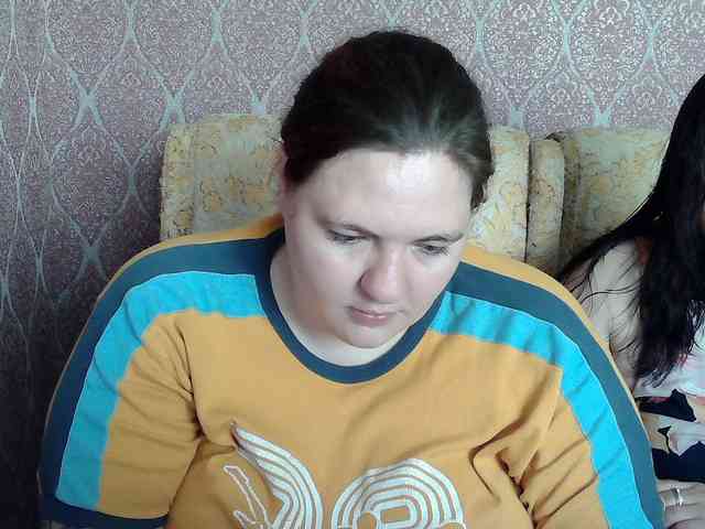 Модель: HollyXEva