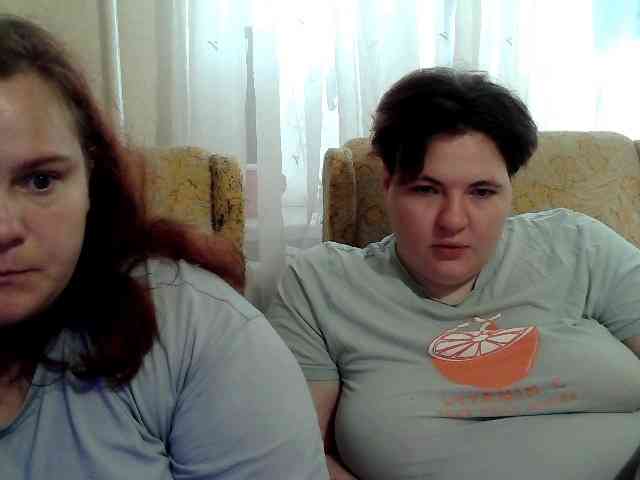 Модель: HollyXEva