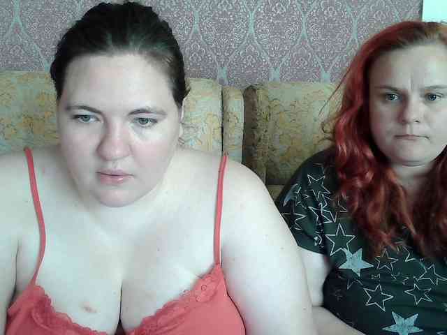 HollyXEva webcam