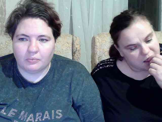 HollyXEva webcam