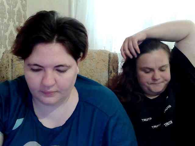 HollyXEva webcam