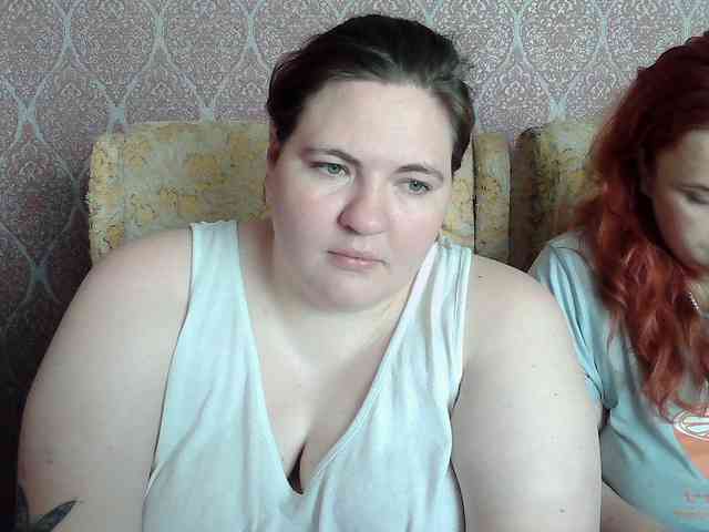 HollyXEva webcam