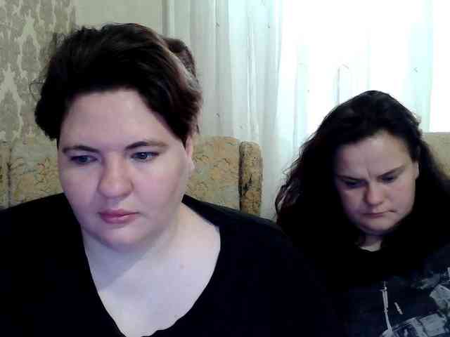 Модель: HollyXEva