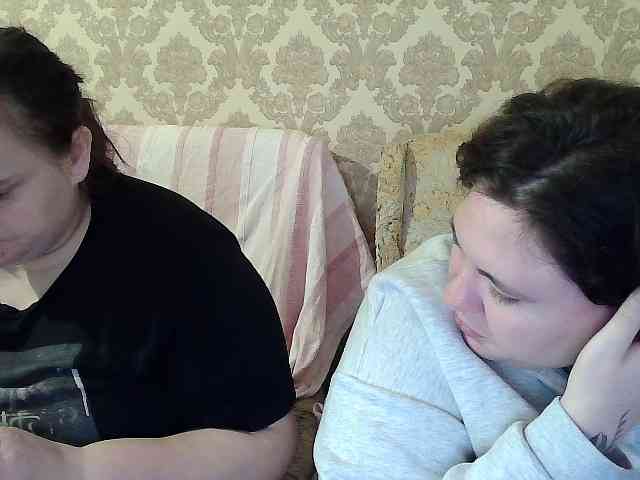 HollyXEva