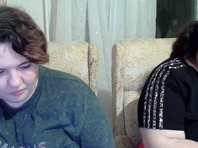 HollyXEva webcam