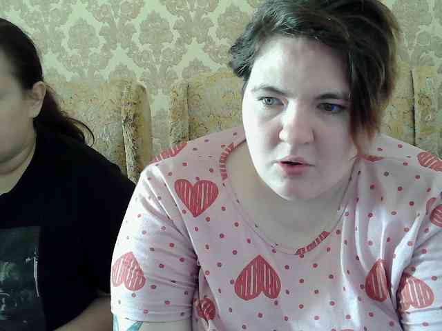 HollyXEva webcam