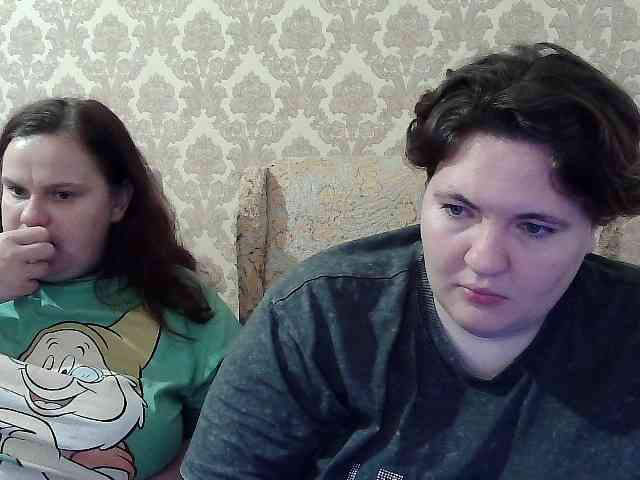 Модель: HollyXEva