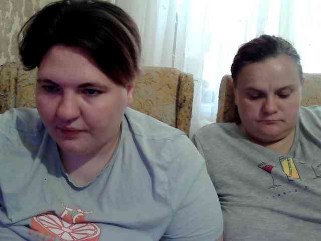 Модель: HollyXEva