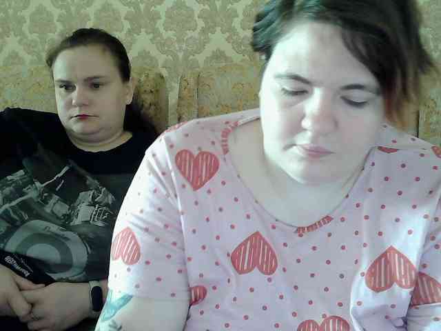 HollyXEva webcam