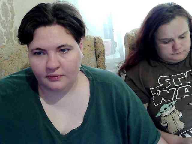 HollyXEva webcam