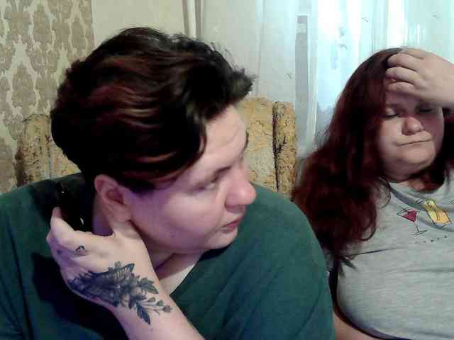 HollyXEva webcam