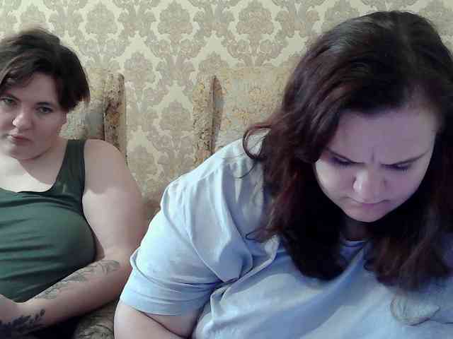 HollyXEva webcam
