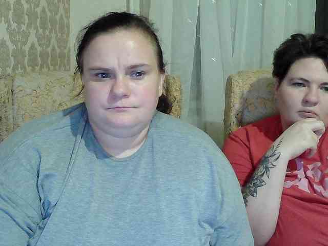 HollyXEva webcam