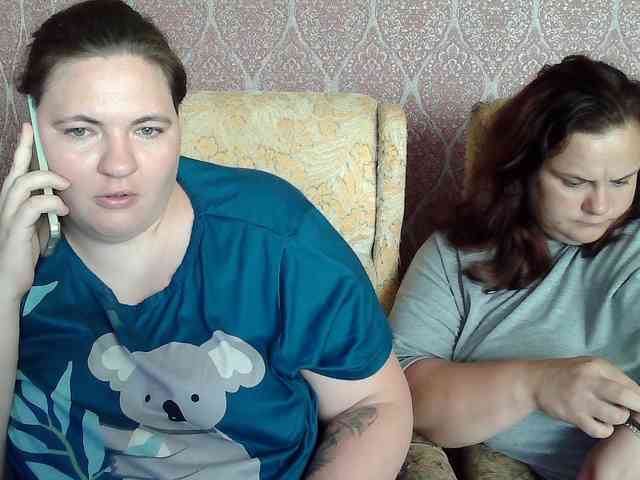 HollyXEva Sex Cam Show