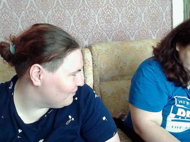 HollyXEva webcam