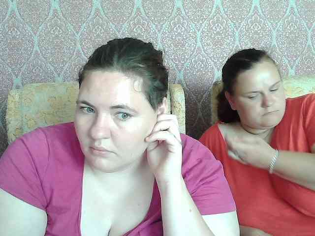HollyXEva webcam