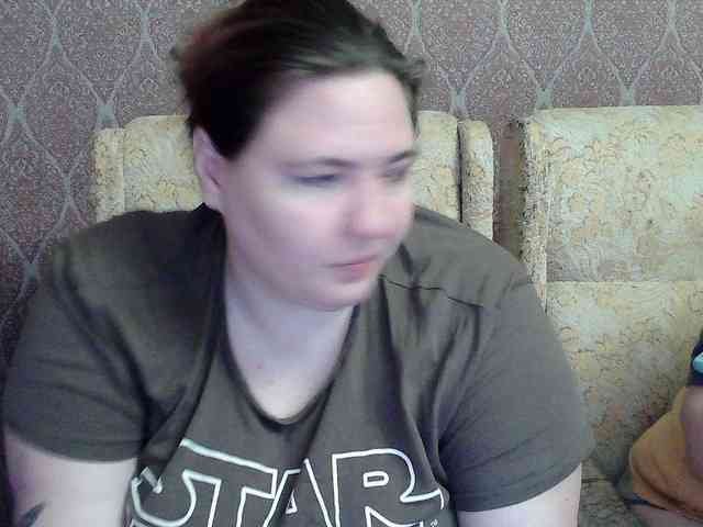 HollyXEva webcam