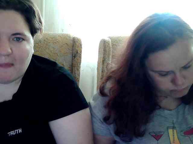 HollyXEva