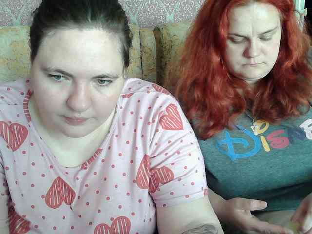 HollyXEva webcam