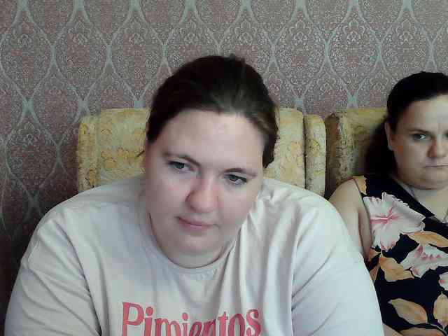 HollyXEva webcam