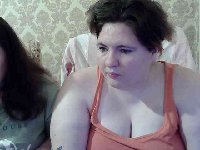 HollyXEva webcam