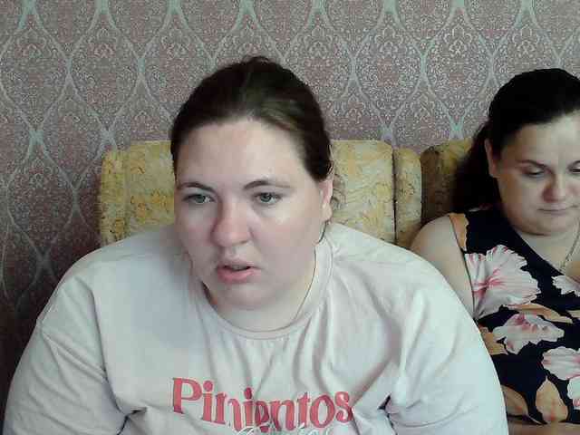 HollyXEva webcam